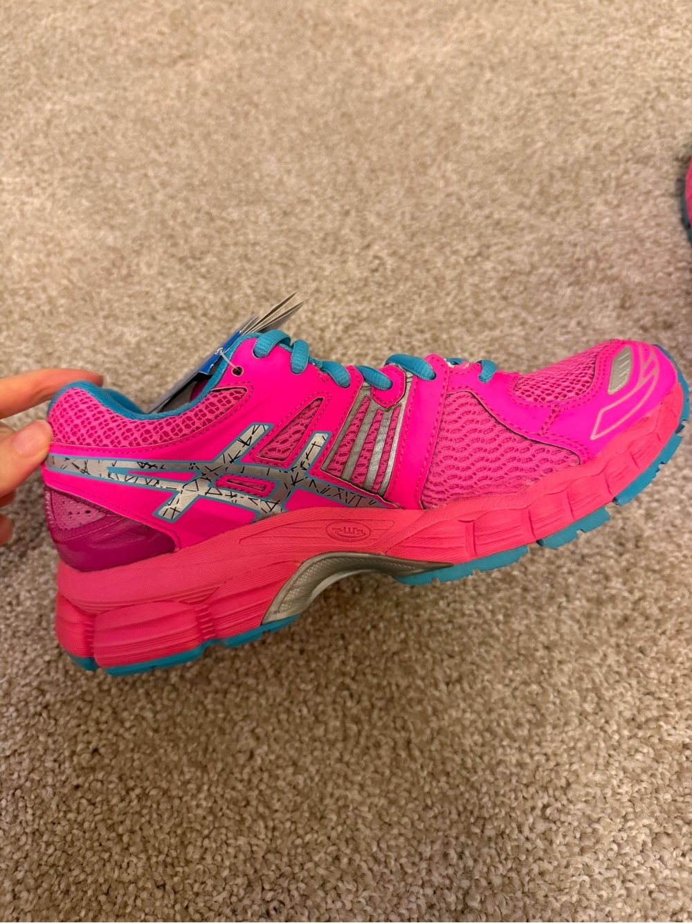 ASICS Women's Gel-Nimbus 15 Running Shoe, Hot Pink/ Lightning/ Blue, 7 NWT